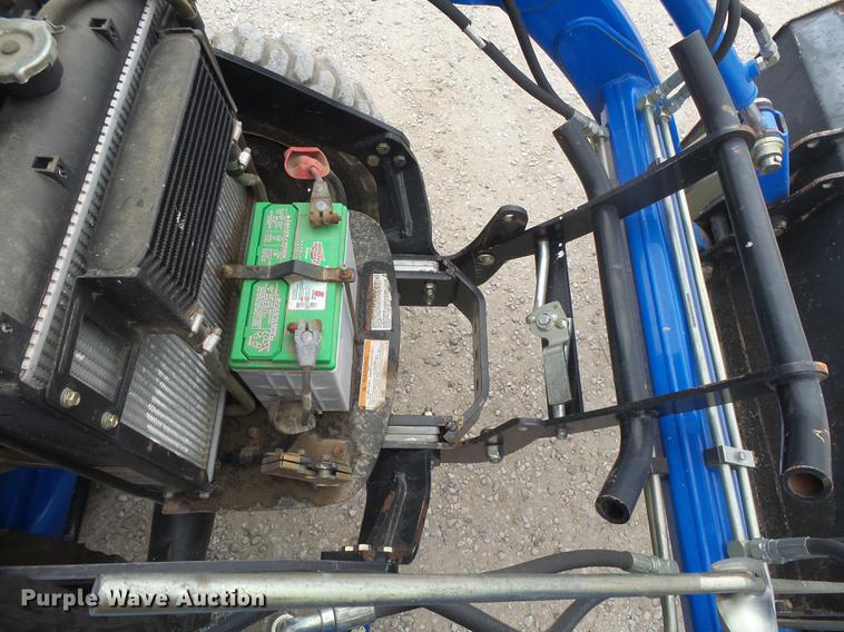 image for item DC3767 2006 New Holland TC34DA MFWD tractor