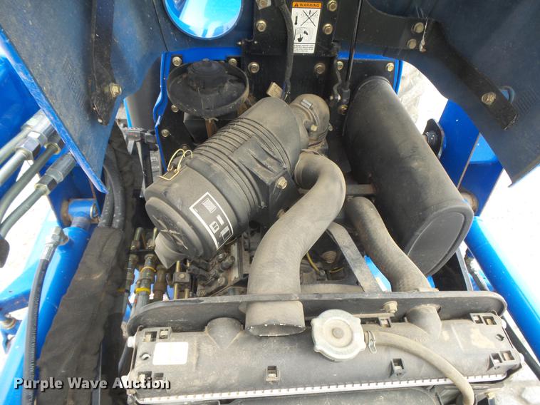 image for item DC3767 2006 New Holland TC34DA MFWD tractor