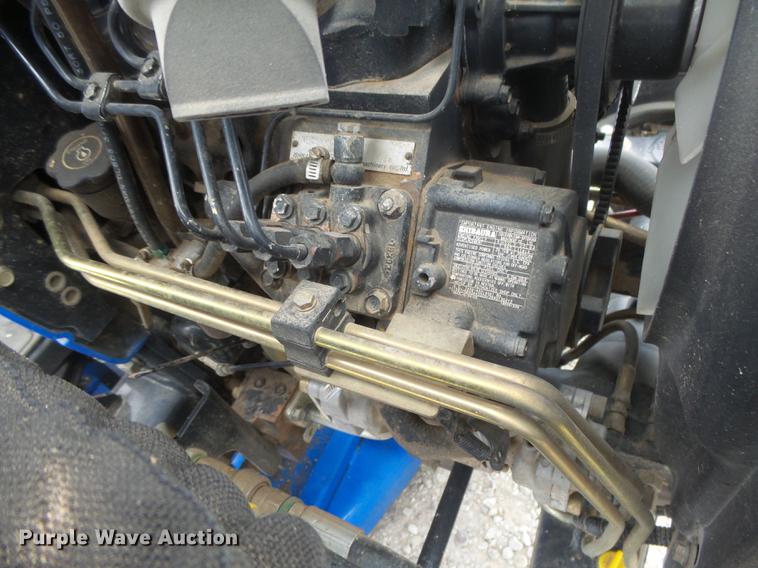 image for item DC3767 2006 New Holland TC34DA MFWD tractor