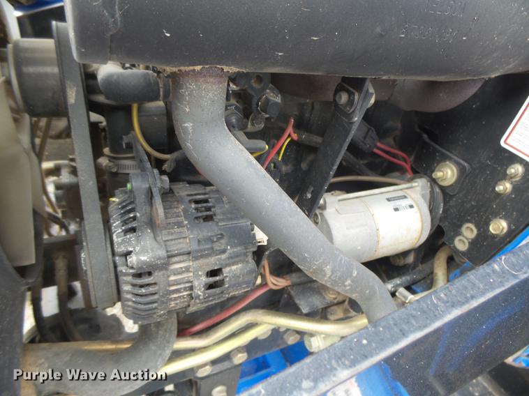 image for item DC3767 2006 New Holland TC34DA MFWD tractor