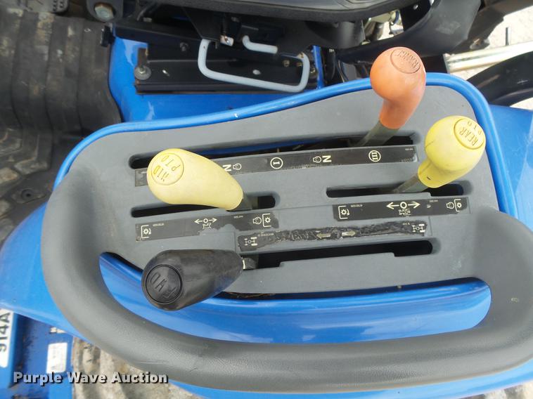 image for item DC3767 2006 New Holland TC34DA MFWD tractor