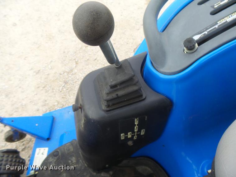 image for item DC3767 2006 New Holland TC34DA MFWD tractor