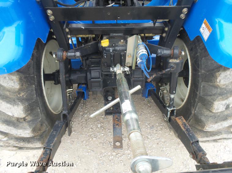 image for item DC3767 2006 New Holland TC34DA MFWD tractor
