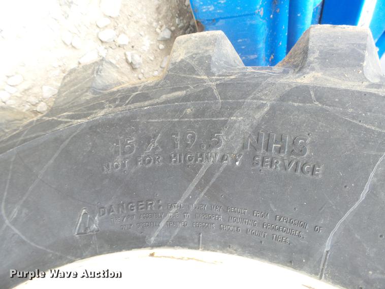 image for item DC3767 2006 New Holland TC34DA MFWD tractor