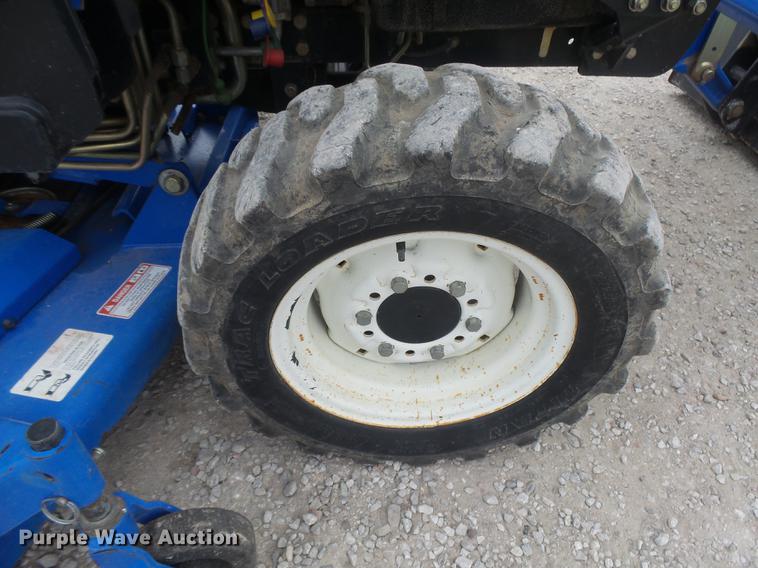 image for item DC3767 2006 New Holland TC34DA MFWD tractor