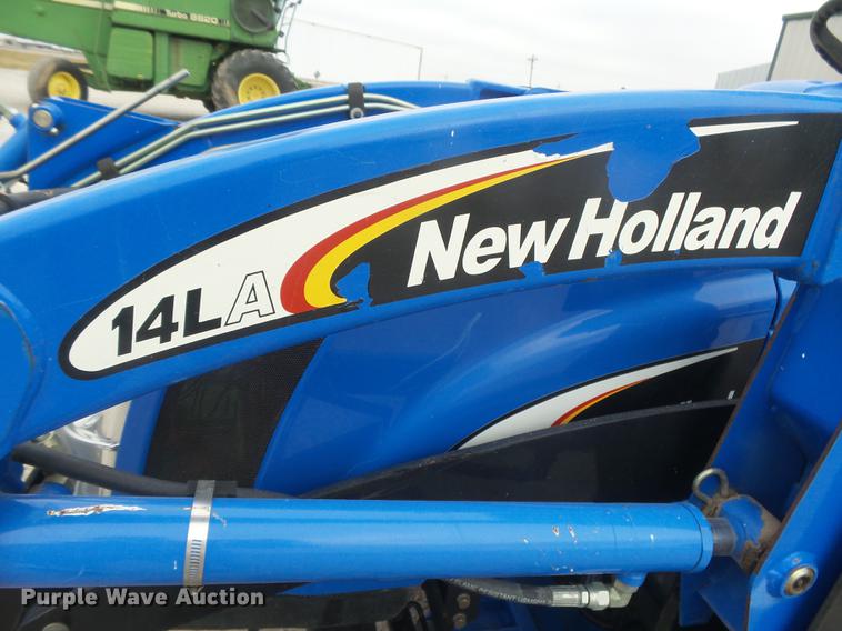 image for item DC3767 2006 New Holland TC34DA MFWD tractor