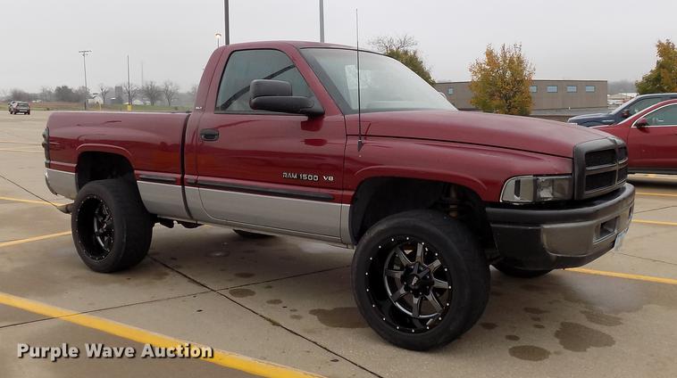 image for item DC4753 1996 Dodge Ram 1500 pickup truck