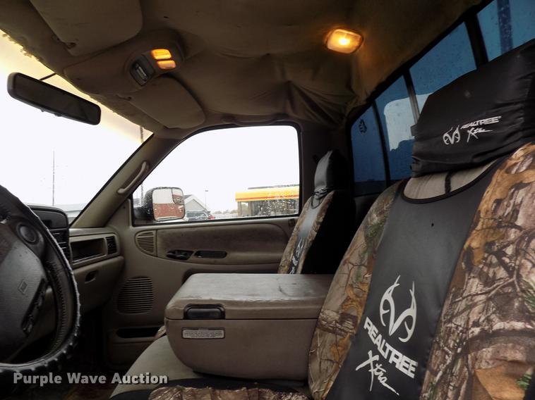 image for item DC4753 1996 Dodge Ram 1500 pickup truck