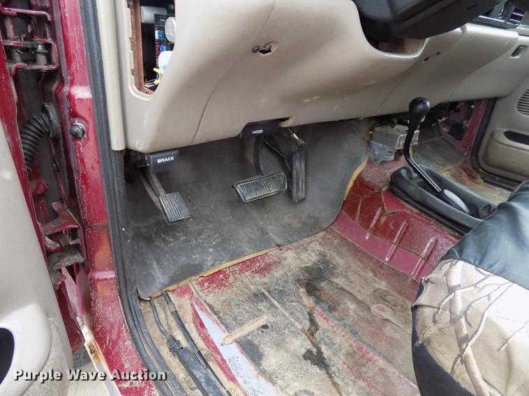 image for item DC4753 1996 Dodge Ram 1500 pickup truck