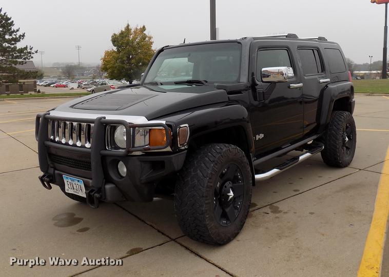 image for item DC4754 2006 Hummer H3 SUV