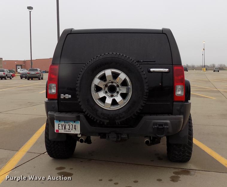 image for item DC4754 2006 Hummer H3 SUV