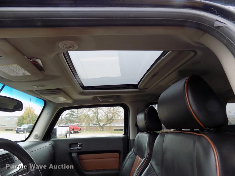 image for item DC4754 2006 Hummer H3 SUV