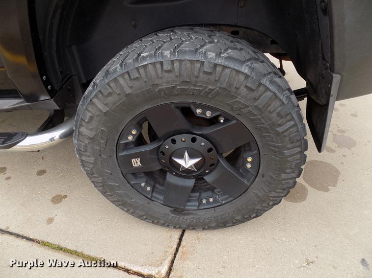 image for item DC4754 2006 Hummer H3 SUV