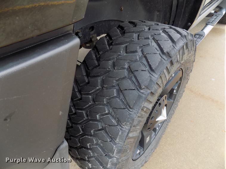 image for item DC4754 2006 Hummer H3 SUV