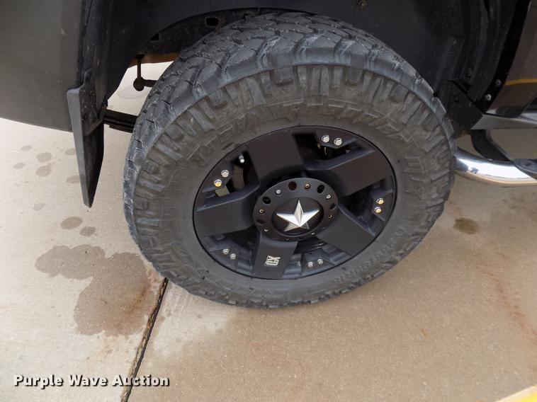 image for item DC4754 2006 Hummer H3 SUV