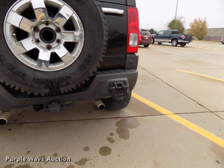 image for item DC4754 2006 Hummer H3 SUV