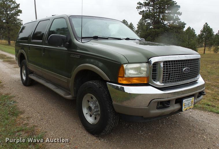 image for item DC6412 2000 Ford Excursion Limited SUV