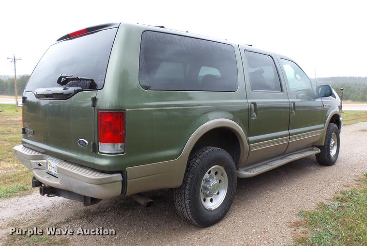 image for item DC6412 2000 Ford Excursion Limited SUV