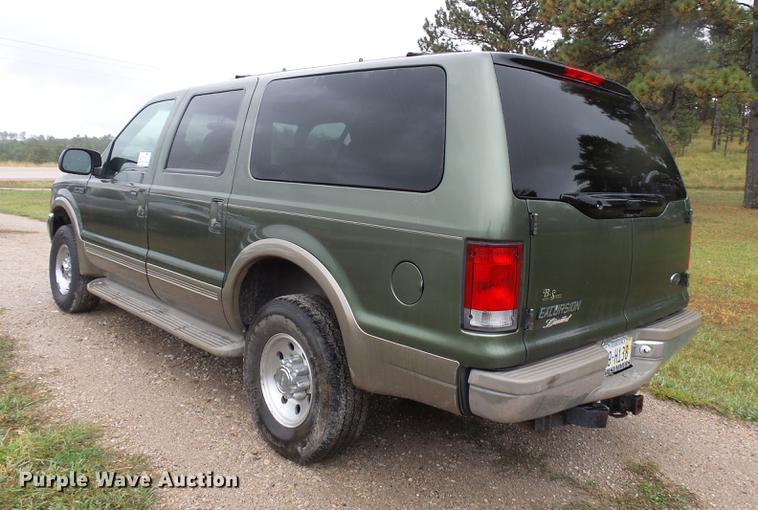 image for item DC6412 2000 Ford Excursion Limited SUV