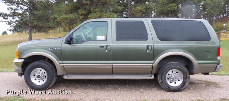 image for item DC6412 2000 Ford Excursion Limited SUV