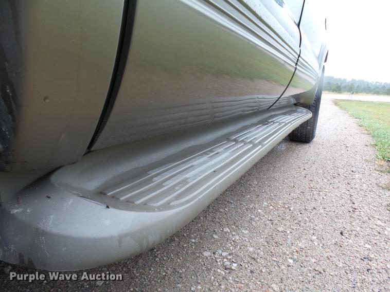 image for item DC6412 2000 Ford Excursion Limited SUV