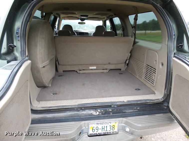 image for item DC6412 2000 Ford Excursion Limited SUV