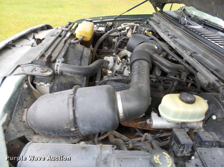 image for item DC6412 2000 Ford Excursion Limited SUV