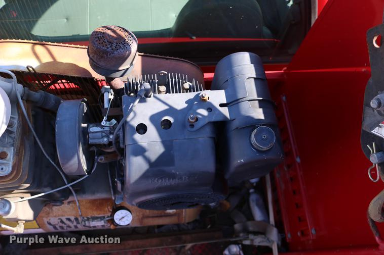 image for item DD0012 2006 Ford F550 Super Duty service truck with crane