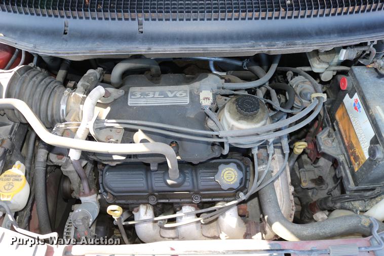 image for item DD0014 2004 Dodge Grand Caravan van