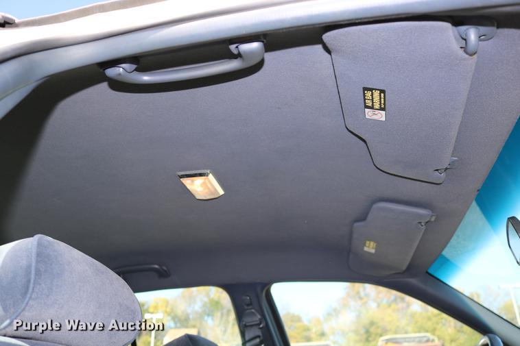 image for item DD0016 1998 Ford Crown Victoria