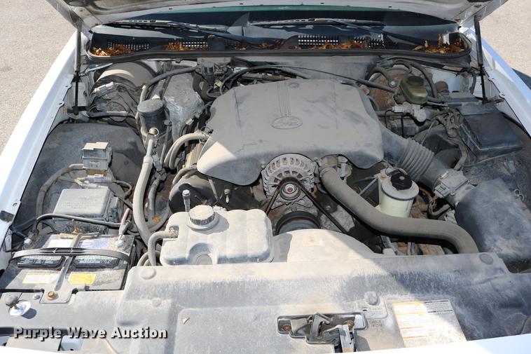 image for item DD0016 1998 Ford Crown Victoria