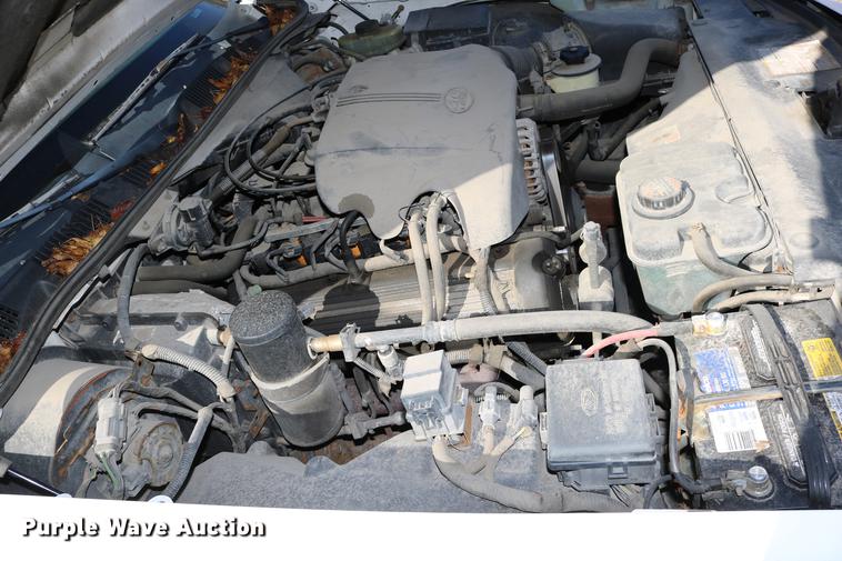 image for item DD0016 1998 Ford Crown Victoria