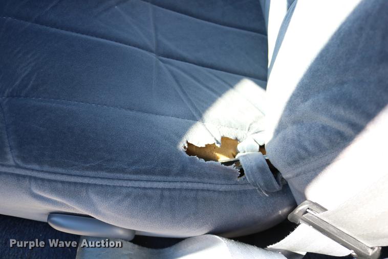 image for item DD0017 1999 Ford Crown Victoria