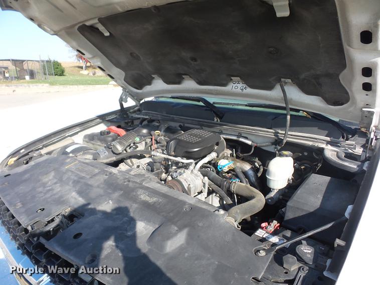 image for item DD9019 2008 Chevrolet Silverado 3500HD Crew Cab pickup truck