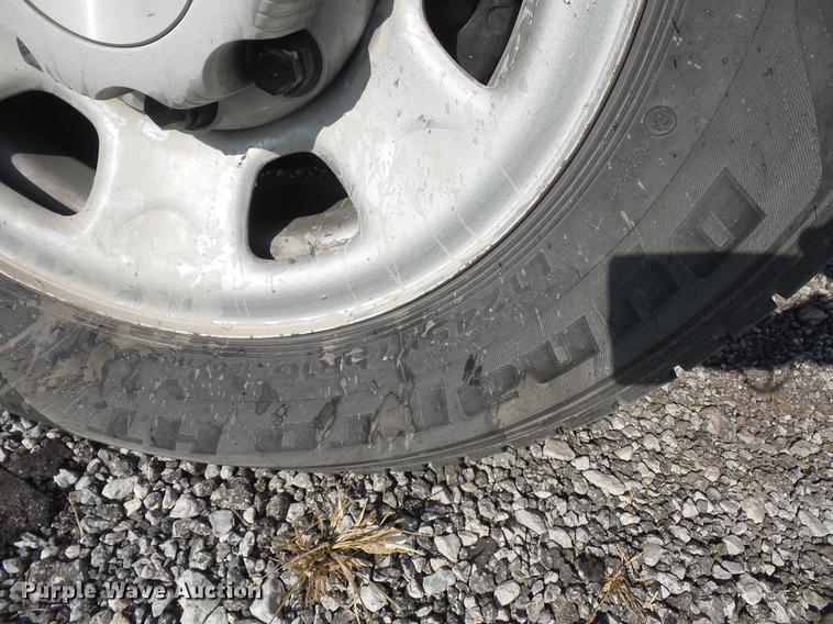 image for item DD9019 2008 Chevrolet Silverado 3500HD Crew Cab pickup truck