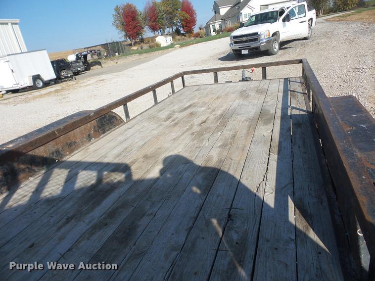 image for item DD9020 2009 Load Trail utility trailer