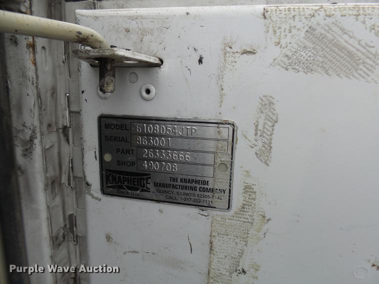 image for item DD9021 2001 Ford F450 Super Duty utility truck