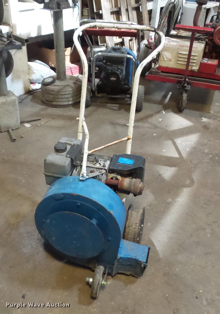 image for item DD9043 Blower