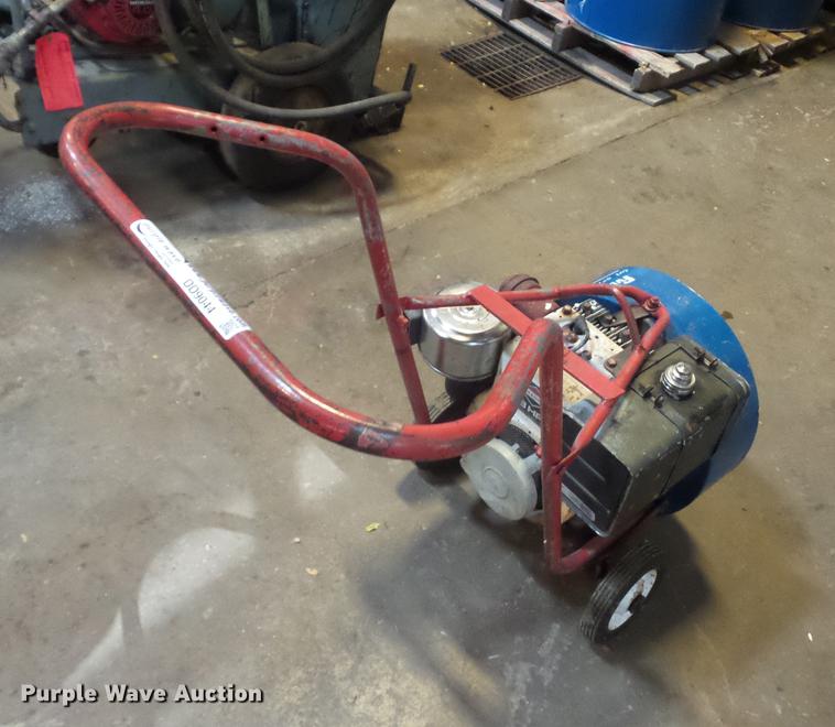 image for item DD9044 Blower