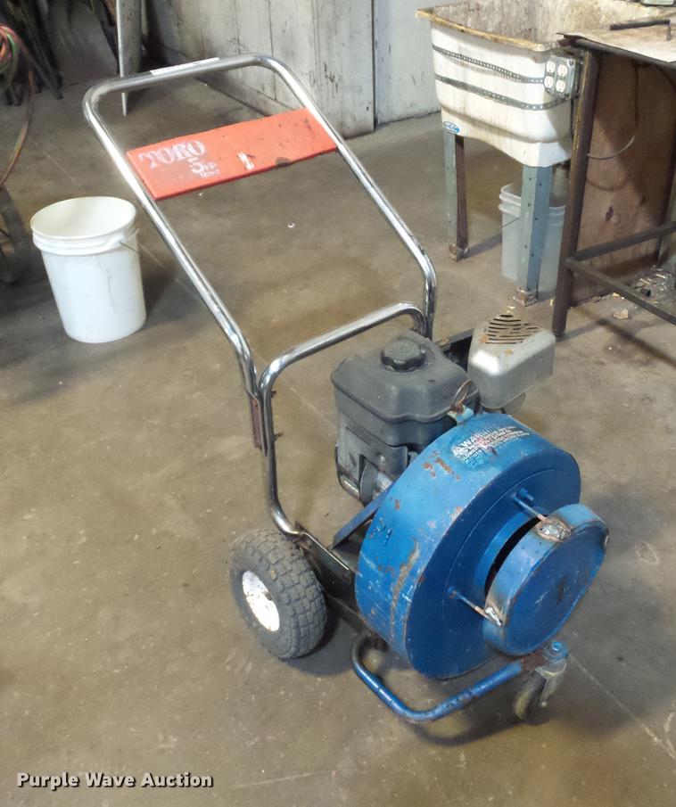 image for item DD9045 Toro blower