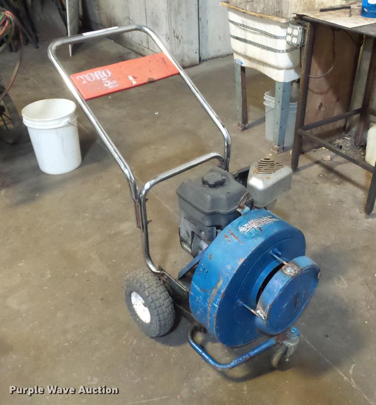 image for item DD9045 Toro blower