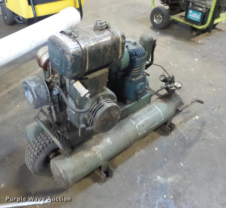 image for item DD9055 Air compressor