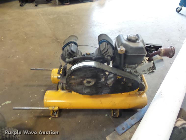 image for item DD9056 Air compressor