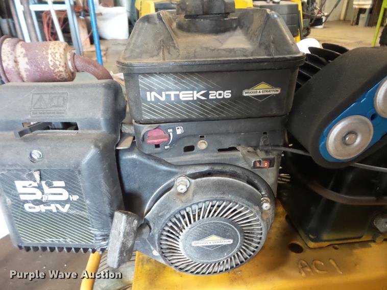 image for item DD9056 Air compressor
