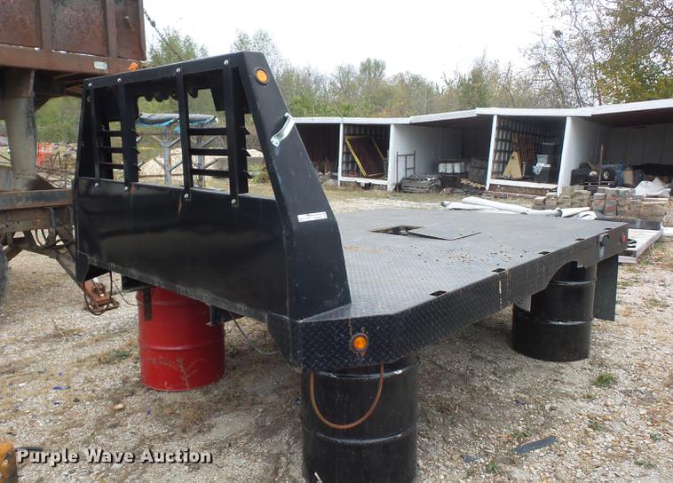 image for item DD9060 Bradford Built flatbed