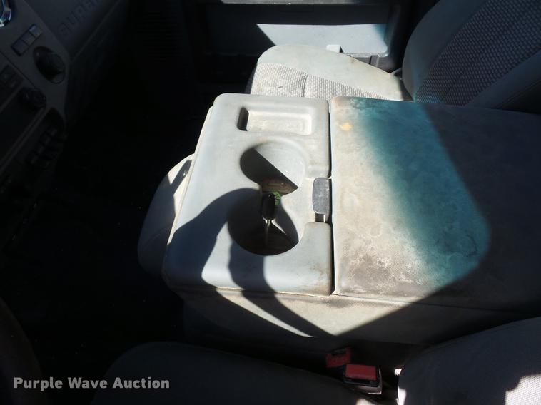 image for item DD9502 2011 Ford F450 Super Duty SuperCab flatbed truck