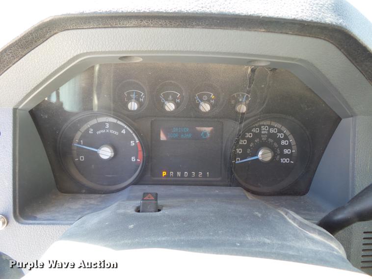 image for item DD9502 2011 Ford F450 Super Duty SuperCab flatbed truck