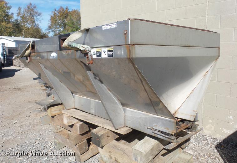 image for item DD9511 Henderson stainless steel spreader