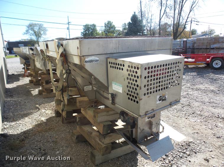 image for item DD9511 Henderson stainless steel spreader