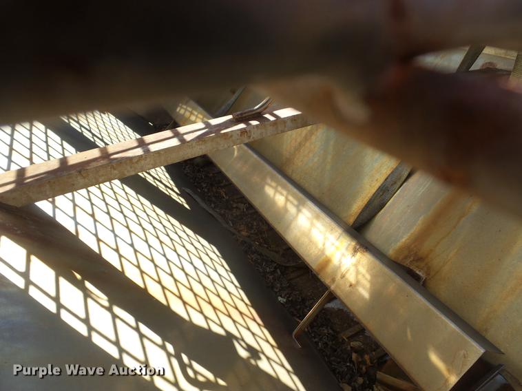 image for item DD9511 Henderson stainless steel spreader